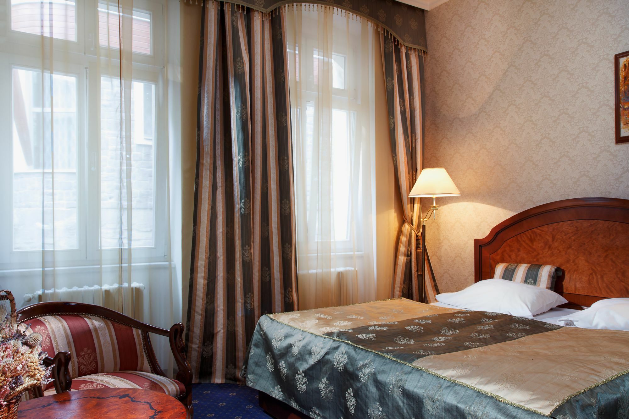 Hotel Ostende Κάρλοβι Βάρι Εξωτερικό φωτογραφία